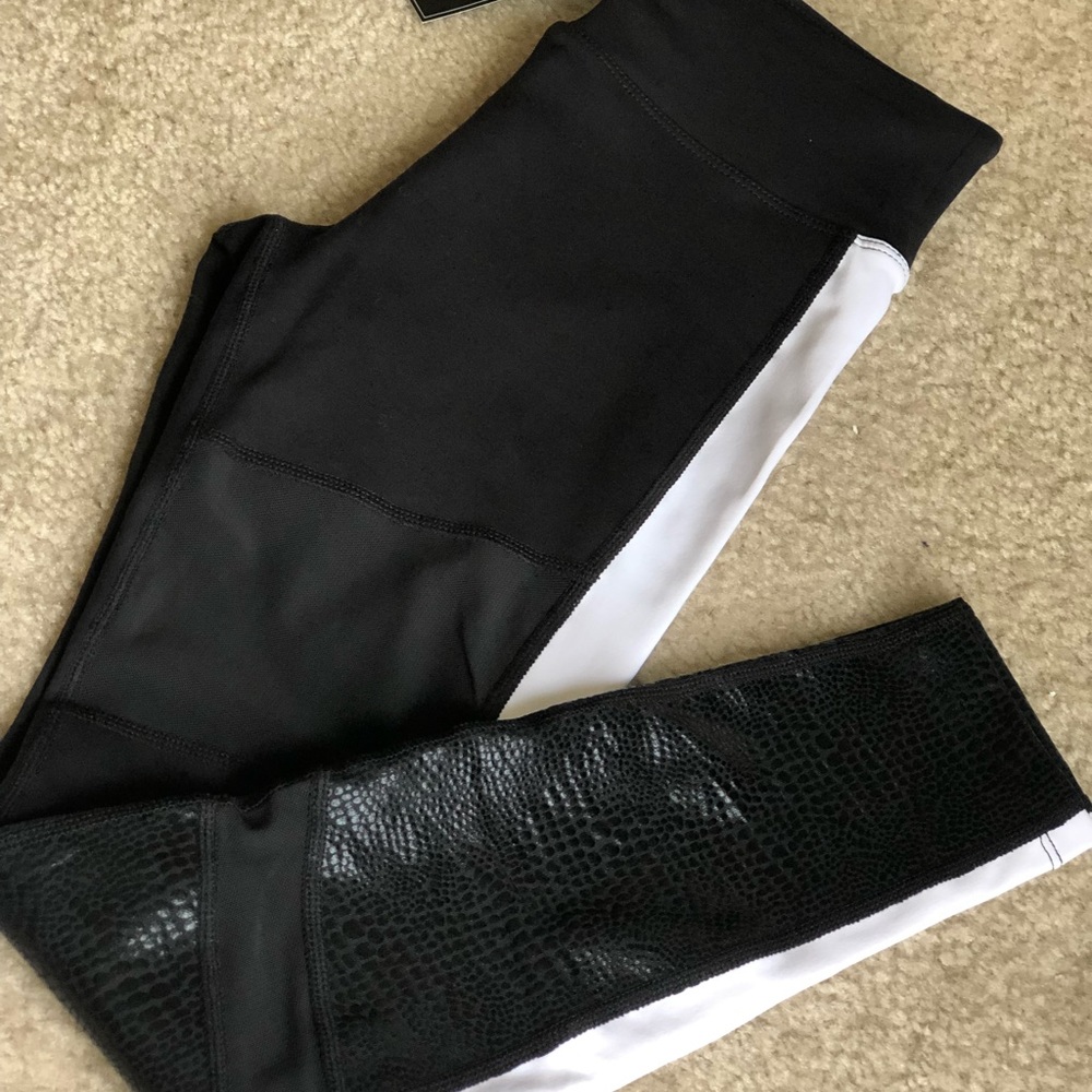 Electric Yoga Leggings